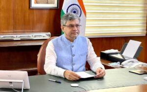 ୨୦୦ ବନ୍ଦେ ଭାରତ ଟ୍ରେନ ନିର୍ମାଣ କରାଯିବ: ଅଶ୍ୱିନୀ ବୈଷ୍ଣବ